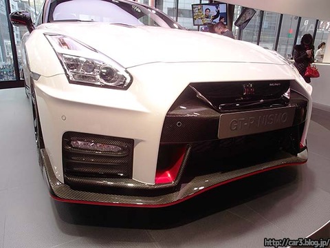 NISSAN_GT-R_NISMO_詳しく02